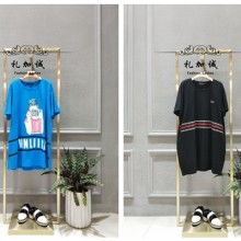  昆明市官渡區(qū)彩蝶谷民族服飾店 主營 服裝 服飾 工藝品 進